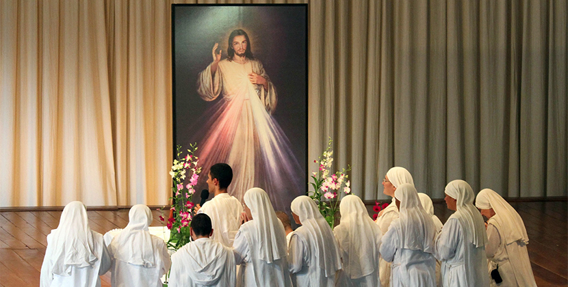 no adoramos, ídolos, falso, amor, Dios, salvación, Jesús, imágenes, católicos, biblia